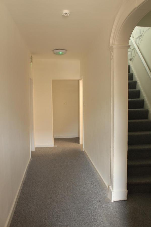 Spacious & Pet-Friendly 1Br Apt In Heywood Apartment Екстериор снимка
