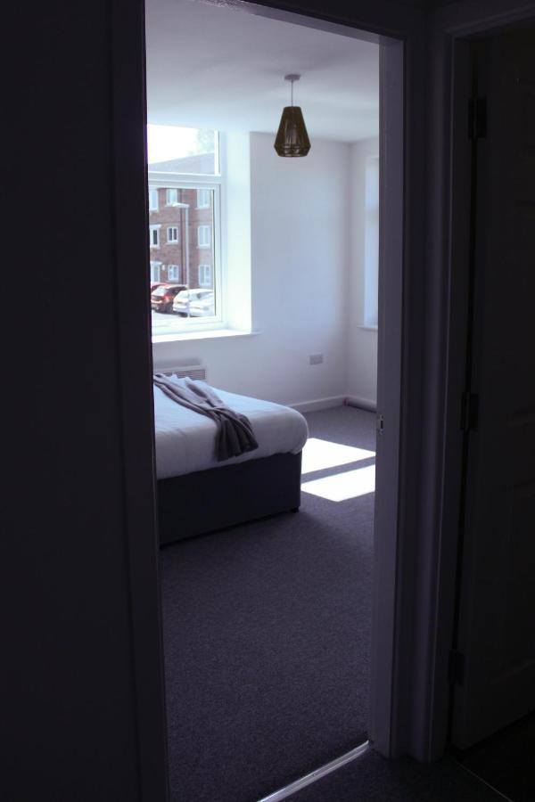 Spacious & Pet-Friendly 1Br Apt In Heywood Apartment Екстериор снимка